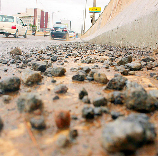 pothole lethal bangalore